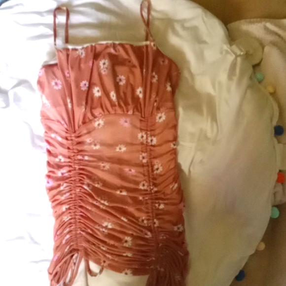 Liz & Sara size medium light brown flower ruffle dress - Picture 1 of 2